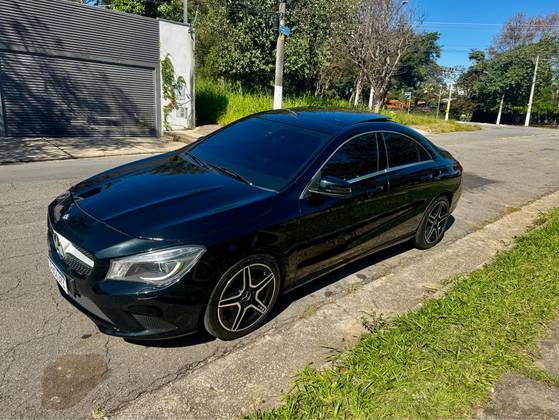 MERCEDES-BENZ CLA 200 1.6 FIRST EDITION TURBO GASOLINA 4P AUTOMATIZADO MERCEDES-BENZ CLA 200 1.6 FIRST EDITION TURBO GASOLINA 4P AUTOMATIZADO